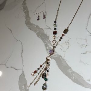 Women’s earring and necklace set-used